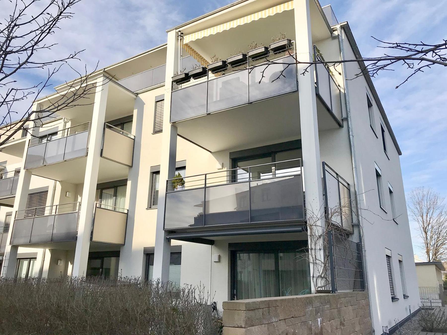 Ferienwohnung Central 1St Floor - Hochwertige Wohnung Mit Balkon Und Aufzug リンダウ エクステリア 写真